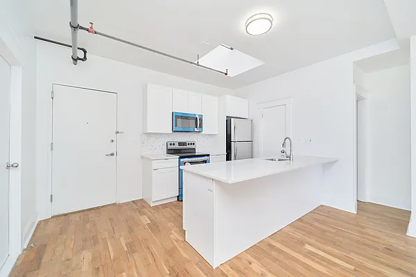 Rented by Living New York | media 2