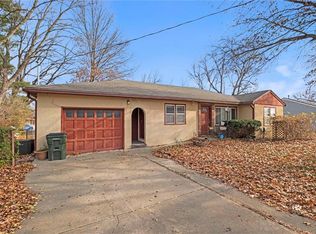 3011 Shrine Park Rd, Leavenworth, KS 66048