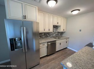 827B Balmoral Ct, Lakewood, NJ