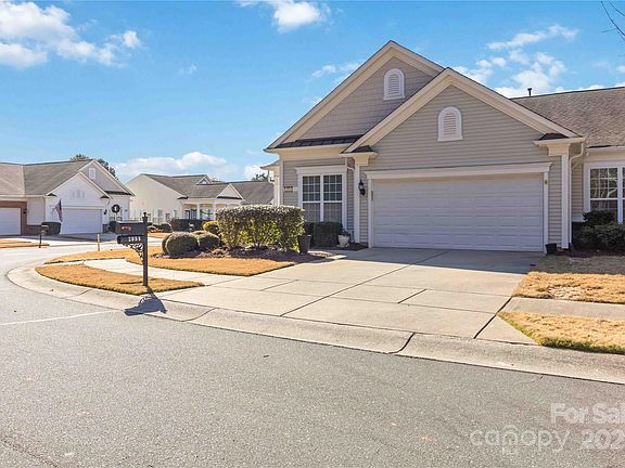3rd image of 2034 Sweetleaf Dr