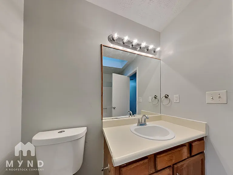 2682 Winding Creek Dr — Photo 17