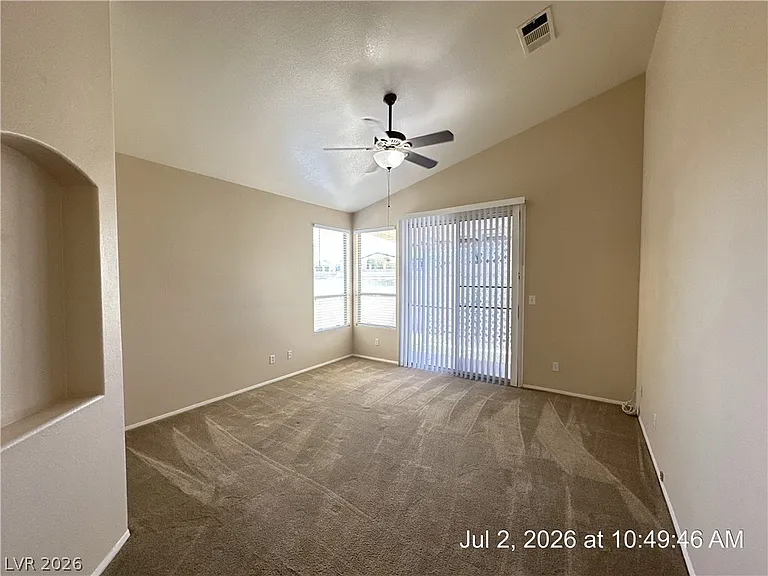 122 McLaren St — Photo 24