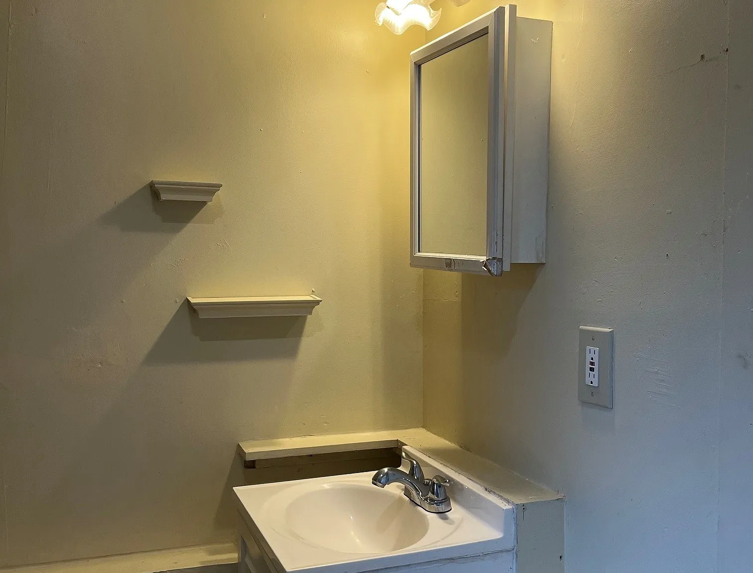 3 bed, $1,320 — Photo 3