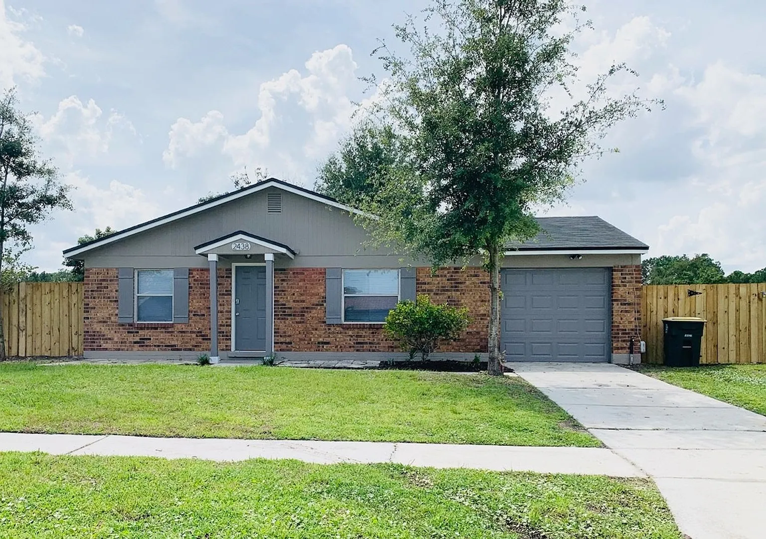 Charming 3BR House in Jacksonville — Photo 1