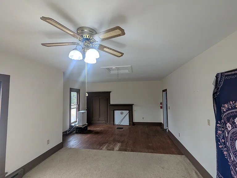 112 Maifield Ave #B — Photo 5