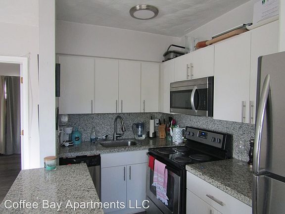 5th image of 312 NE 15th Ave APT 7