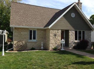 515 E Lieg Ave, Shawano, WI 54166