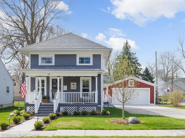 215 Benjamin St, Romeo, MI 48065