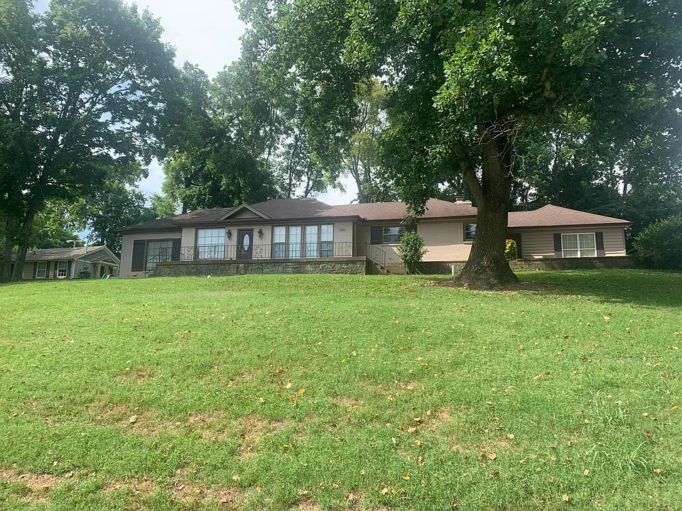 740A McMurray Dr