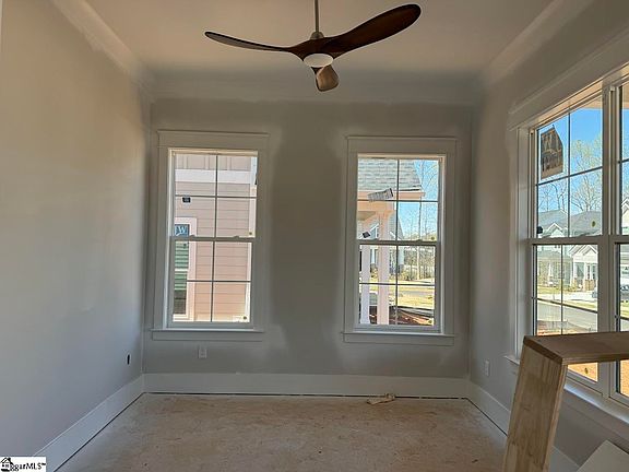 3rd image of 15 Herty Dr