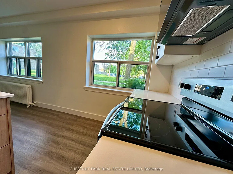 11 Wingreen Ct #1 — Photo 4