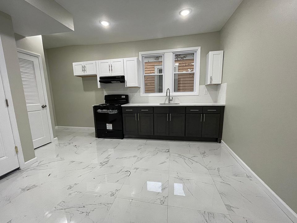 1st image of 270 Chadwick Ave Floor 2