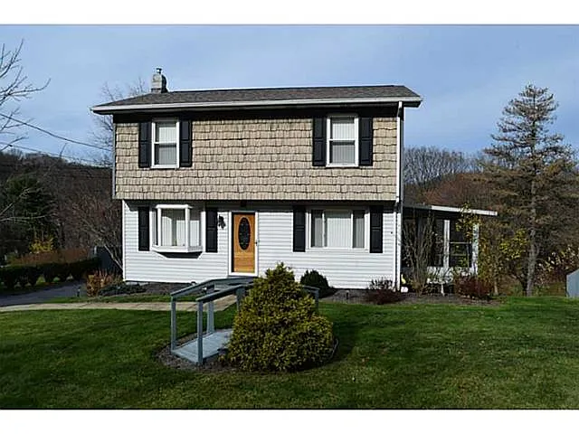 95 Russellton Dorseyville Rd photo 1