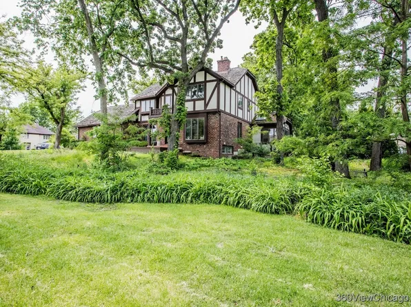 304 Polo Ln, Oak Brook, IL 60523