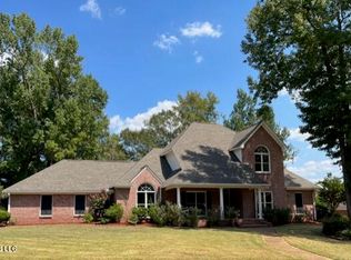 309 Concord Dr, Clinton, MS 39056