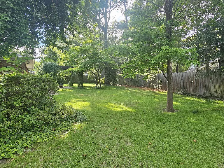 1446 Audubon Dr SE — Photo 27