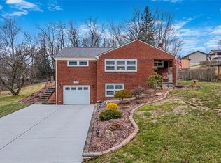 5542 Fera Dr, Bethel Park, PA
