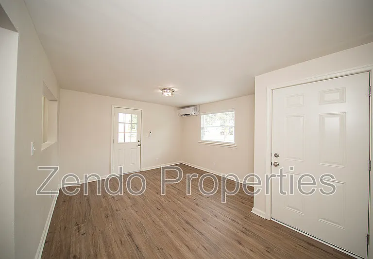 1733 Parkview Ave #A — Photo 7