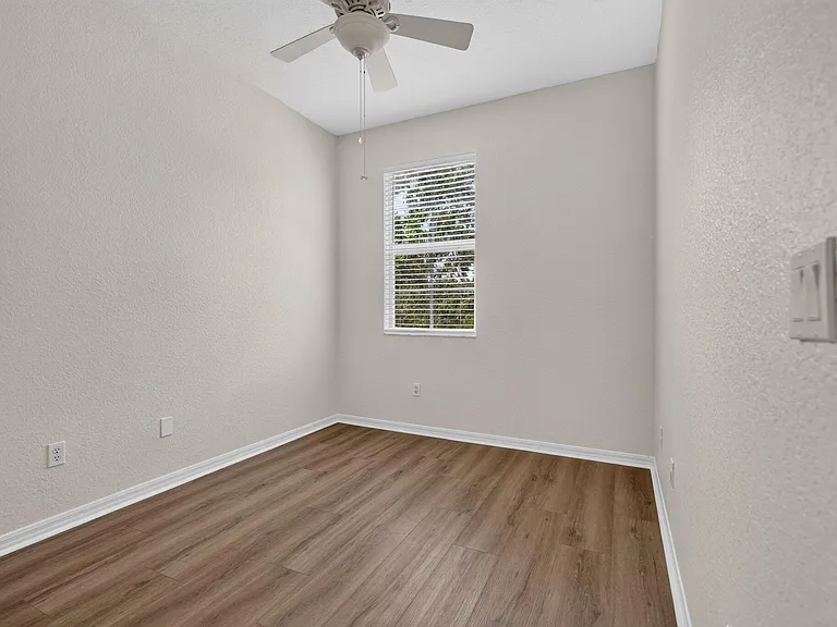 158 W Thatch Palm Cir — Photo 26