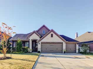 114 Round Lake Dr, Rosenberg, TX 77469