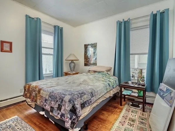26-28 oakland, 26-28 Oakland St #2, Cambridge, MA 02139