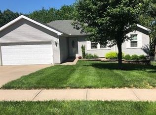 7222 N Pennsylvania Ave, Kansas City, MO 64118