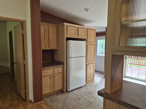 5th image of 1142 West Road