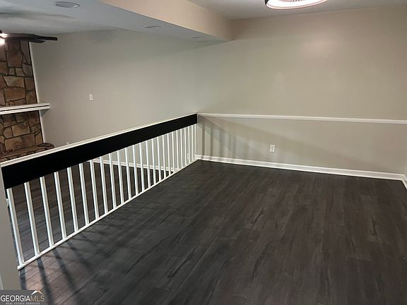 5th image of 504 Sutters Point NE