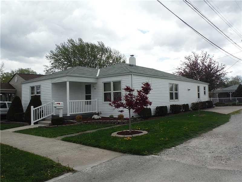 1st image of 947 E Washington St