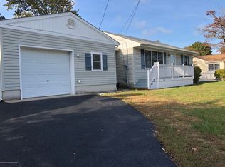 124 Longboat Ave, Beachwood, NJ 08722