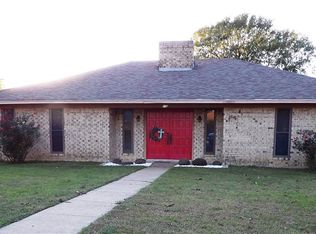 770 41st St SW, Paris, TX 75460