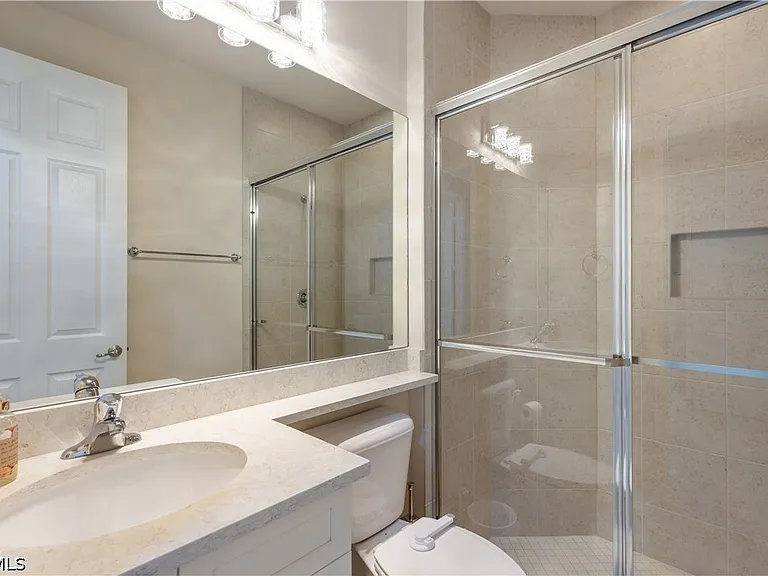 10026 Windy Pointe Ct — Photo 9
