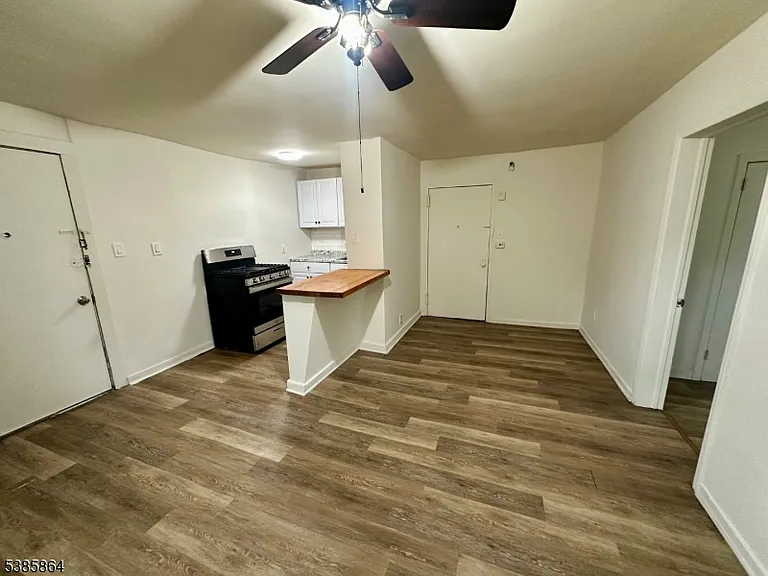 390 Orange Rd #2 — Photo 5
