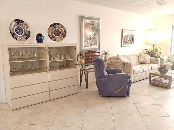 4th image of 2802 Victoria Way #N3