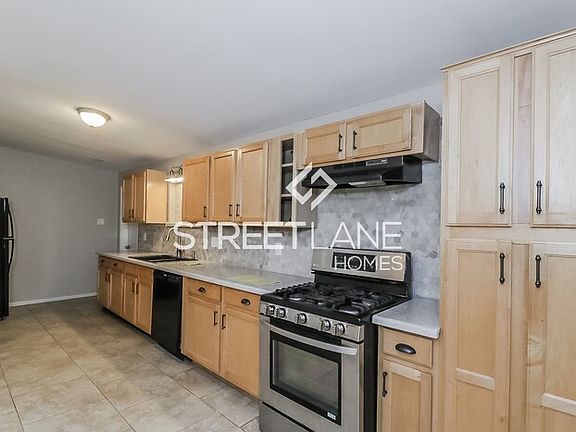 5th image of 3230 W Keim Dr