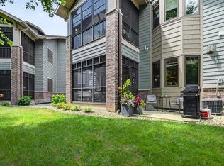 10 Glen Brook Way UNIT 105, Fitchburg, WI 53711