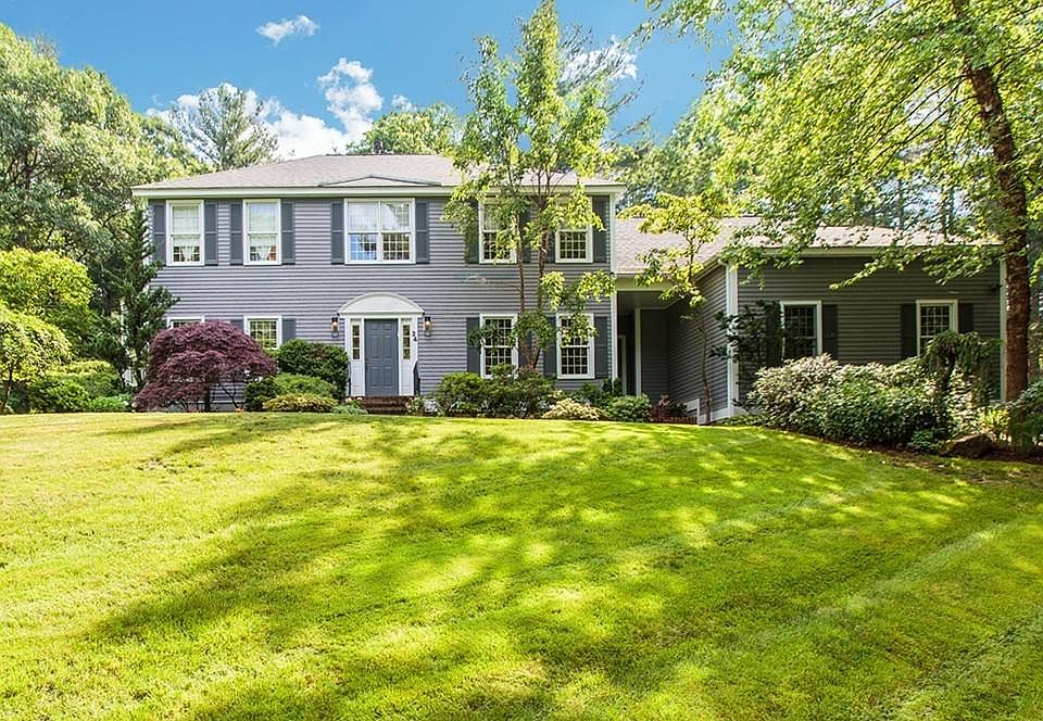 1st image of 34 Babe Ruth Dr