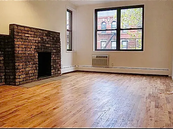 229 East 29th Street image 1 of 6