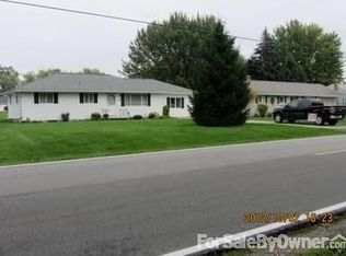 1721 Buchanan Rd, Fremont, OH 43420
