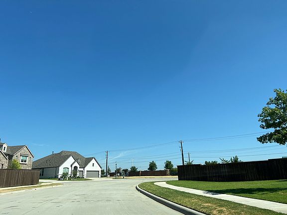 5th image of 11305 Dusty Trail Ct