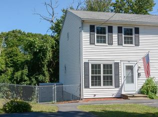 96 Felton St #96, Lowell, MA 01852