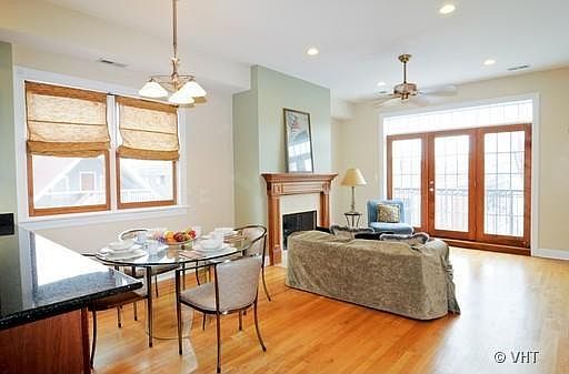2nd image of 1041 W Newport Ave #3W