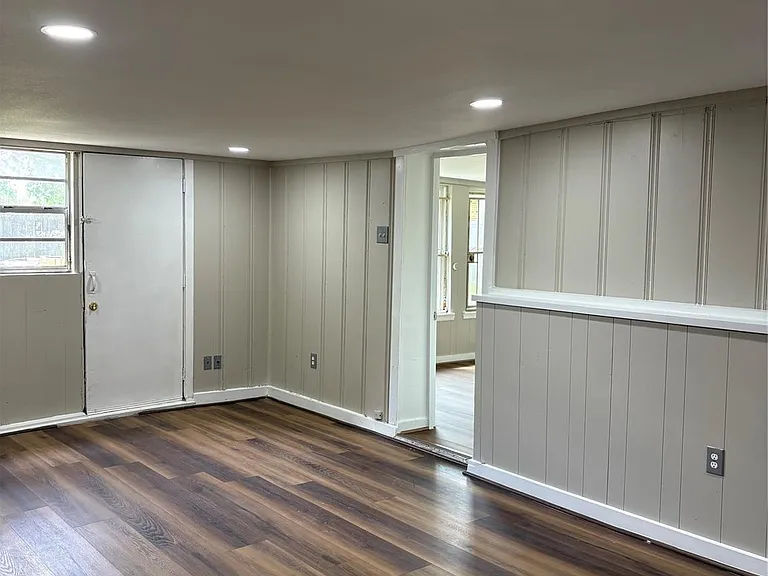 5914 Ridgeway Dr — Photo 13