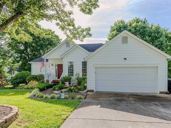 1321 Beaufort Dr, Graham, NC 27253