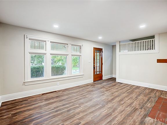 5th image of 720 Elberon Ave