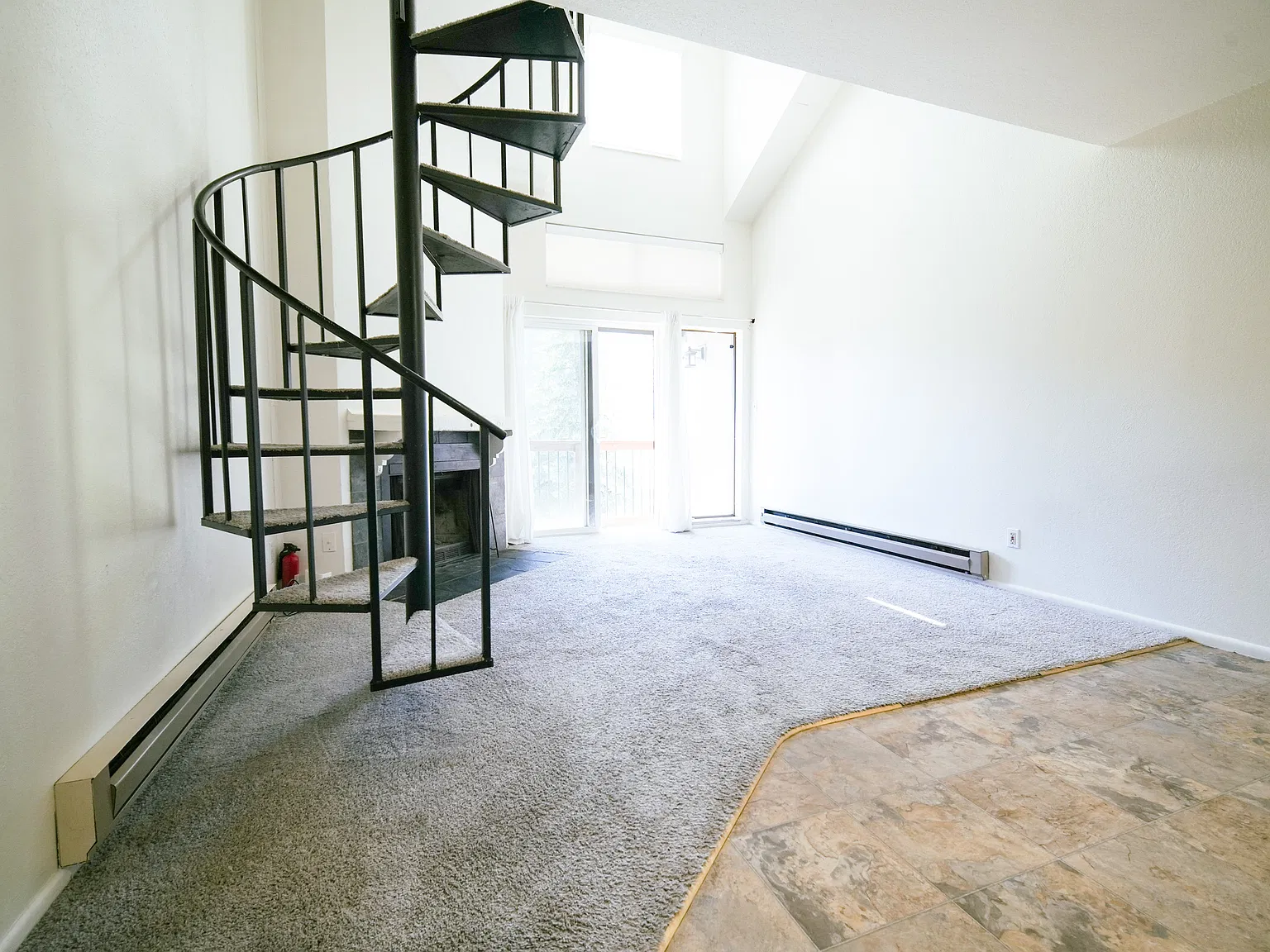 2 bed, 783 sqft, $2,350 — Photo 3