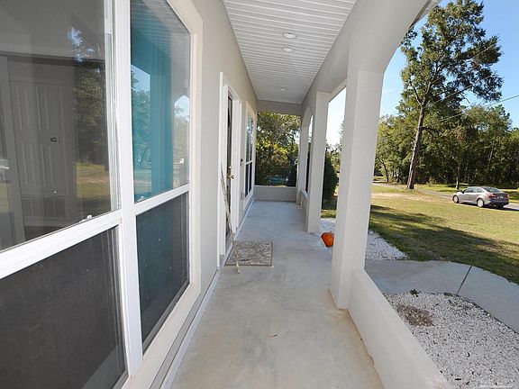 3rd image of 5090 Sanborn Dr