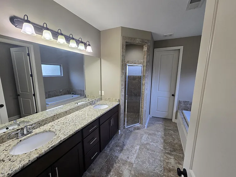 8949 Poplar Pike — Photo 16