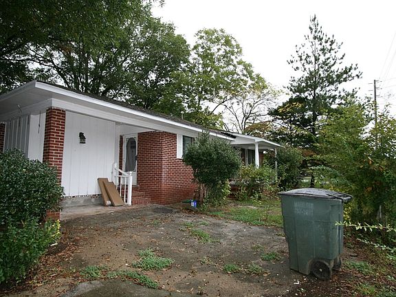 2nd image of 106 Woodland Hls NW