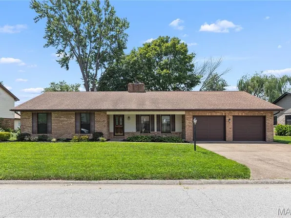 549 Windrift Dr, Belleville, IL 62221